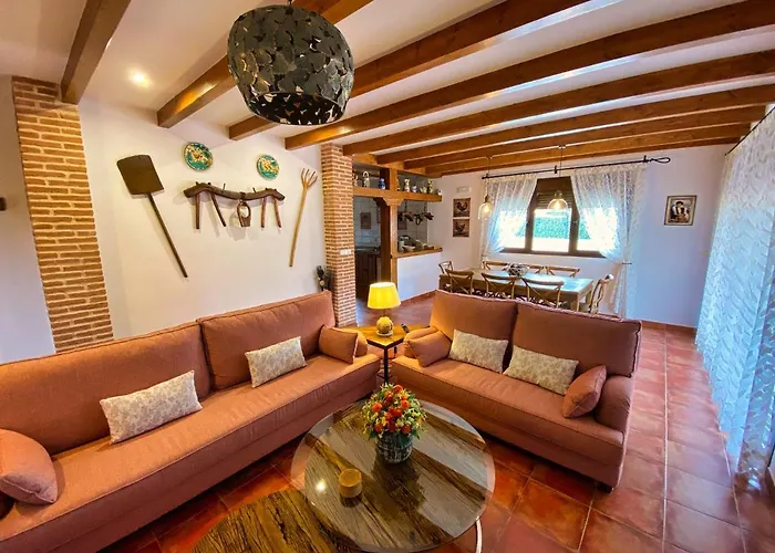 El Hojaranzo Casa Rural Con Encanto En Candeleda