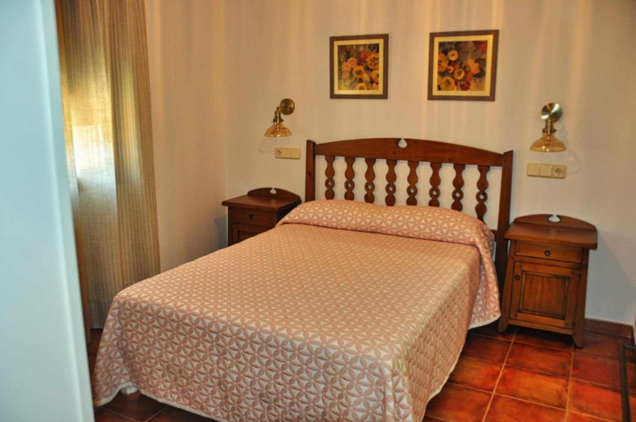 El Hojaranzo Con Encanto En * Candeleda