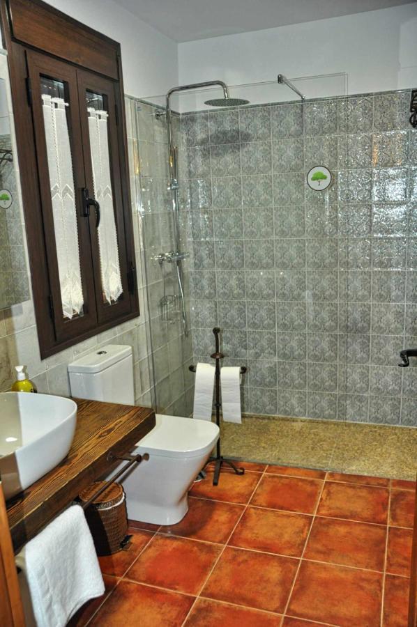 El Hojaranzo Con Encanto En *